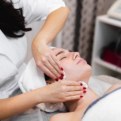 Skin Care ( 2000 - 8000 )